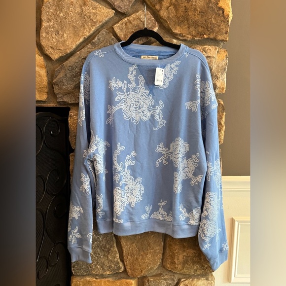 NWT We the Free Classic Oversized Crewneck Pullover - Picture 2 of 8